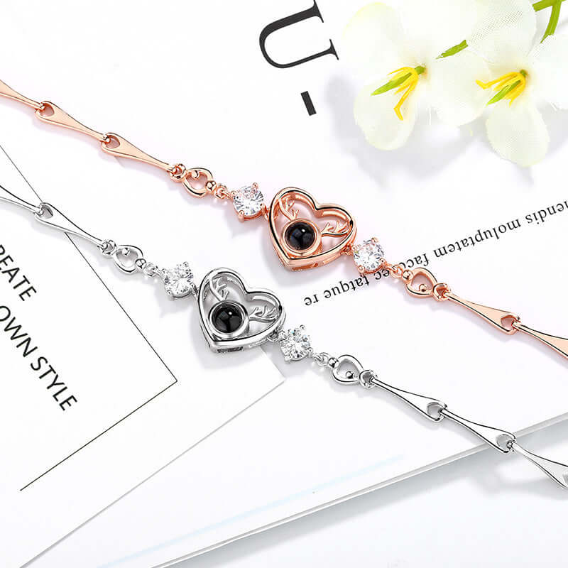 Heart-Shaped Reindeer Projection Felicity Bracelet with Picture Inside $52.80